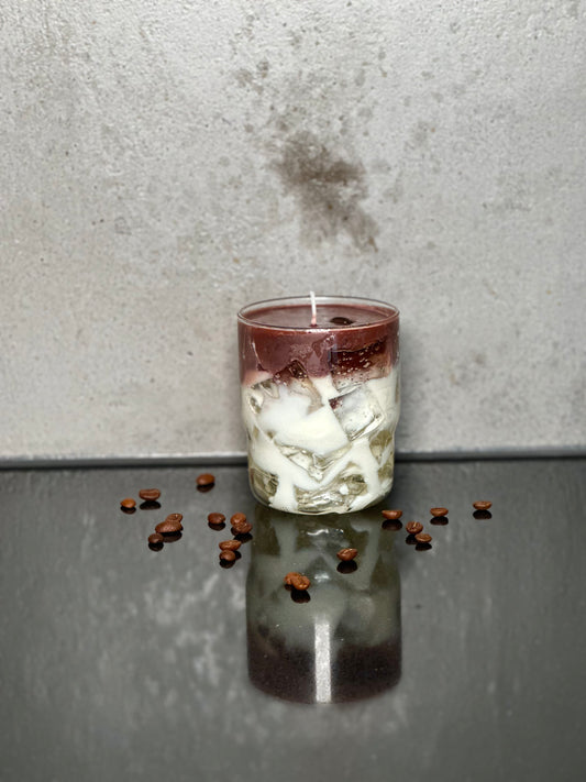 Iced vanilla oat latte duftlys