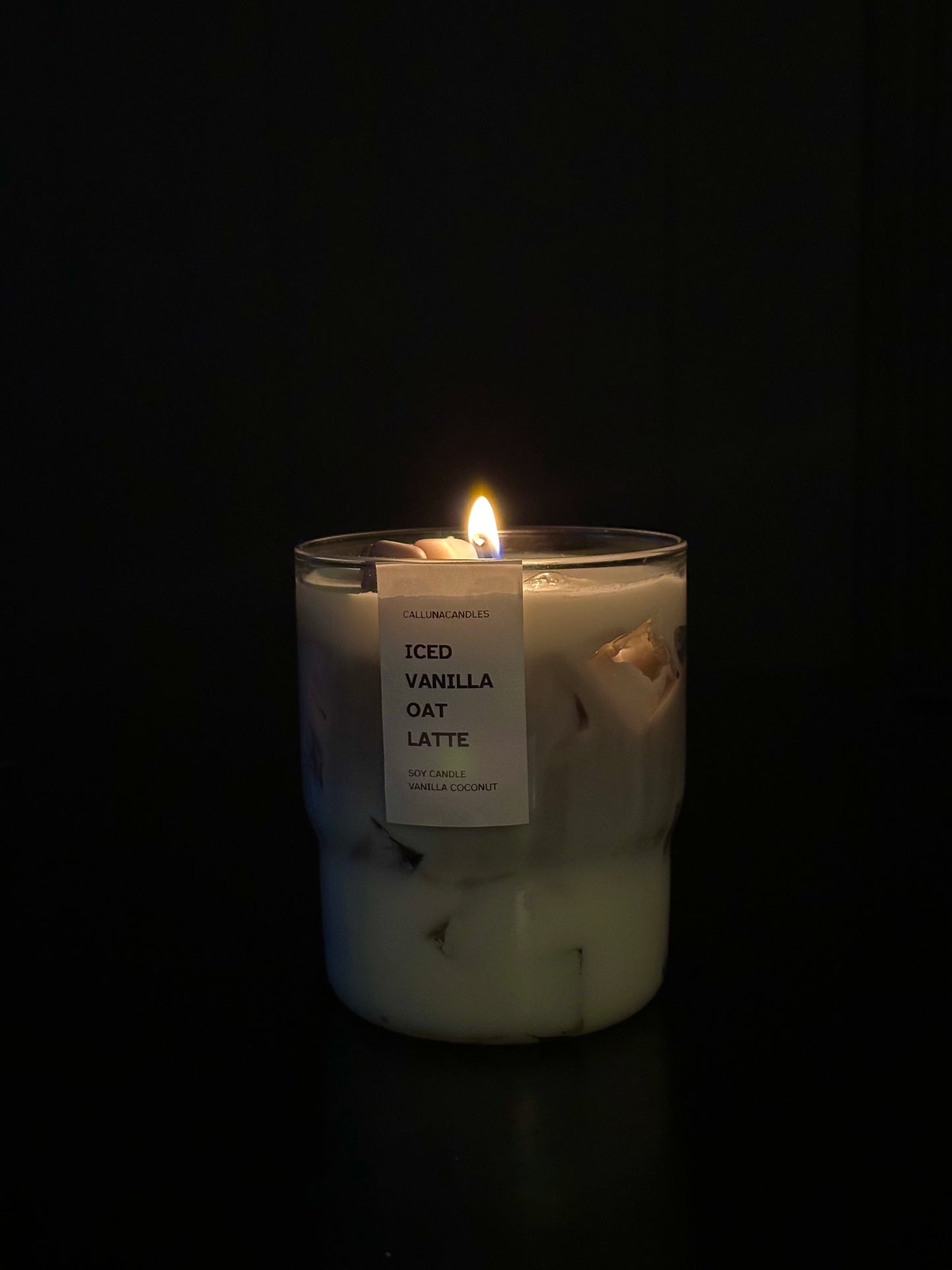 Iced vanilla oat latte duftlys